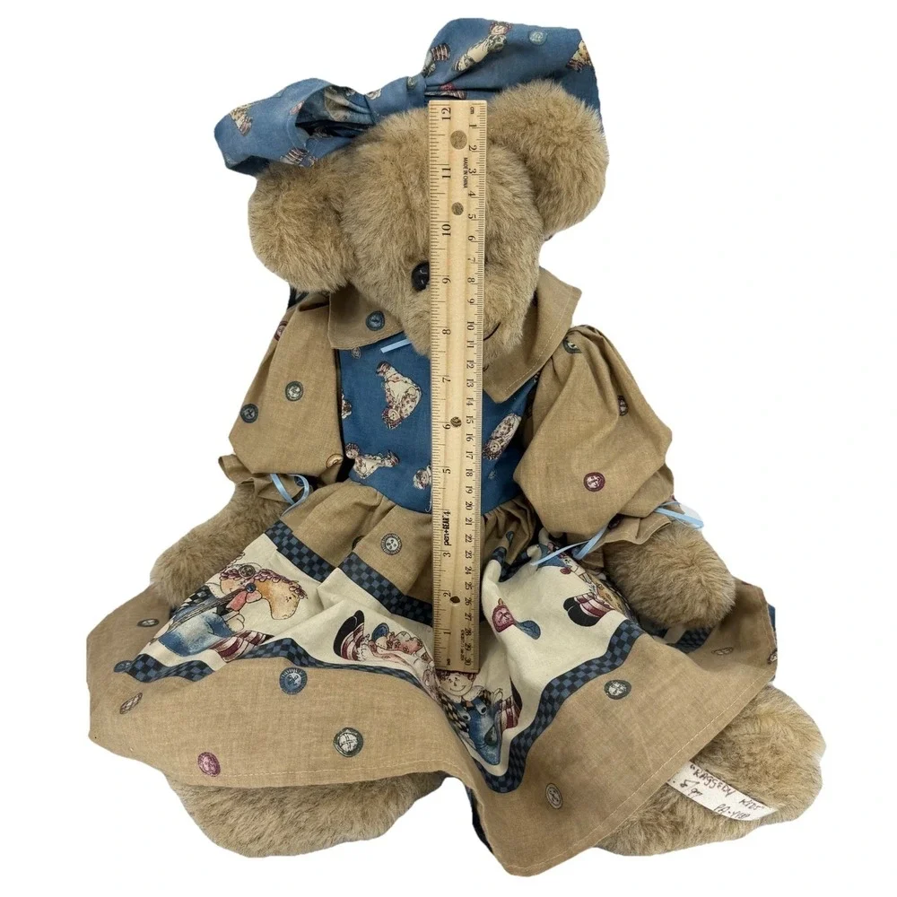 Bears by Pat Handmade‎ Folk Art Teddy Bear 19